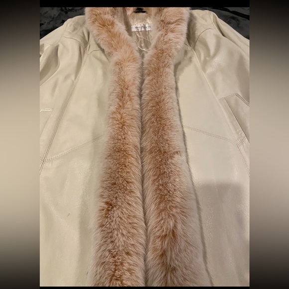 Donatello coat - New York. - BEAUTIFUL  GENUINE LEATHER COAT BEAUTIFUL - Picture 8 of 11